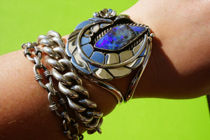 boulder opal xl leafy cuff. size: m/l